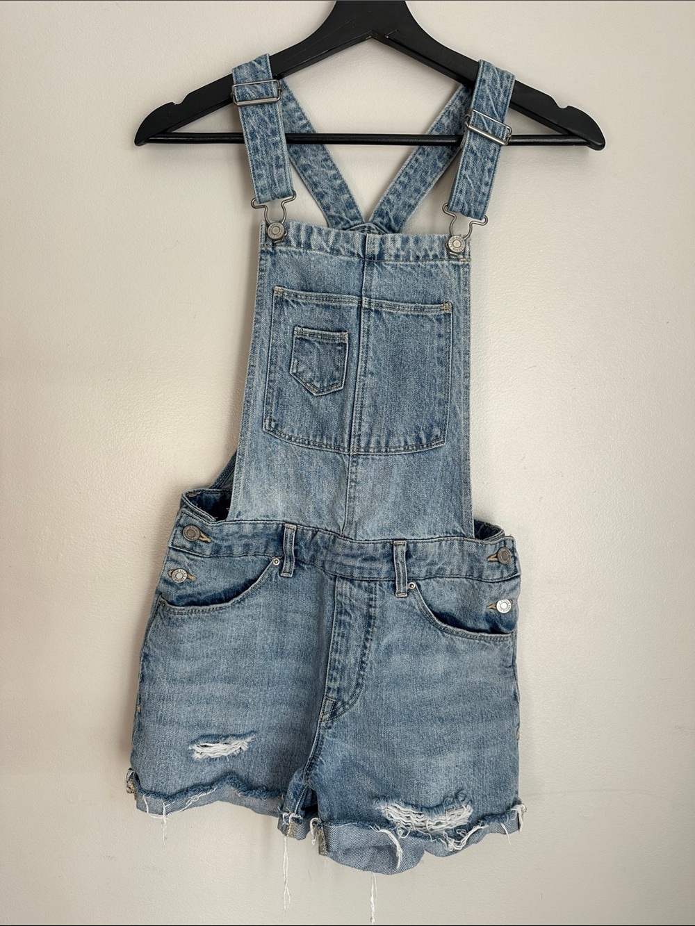 Short Overalls in Distressed Denim for Summer and Festivals, size 4